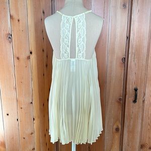 In Bloom, Slip Chemise